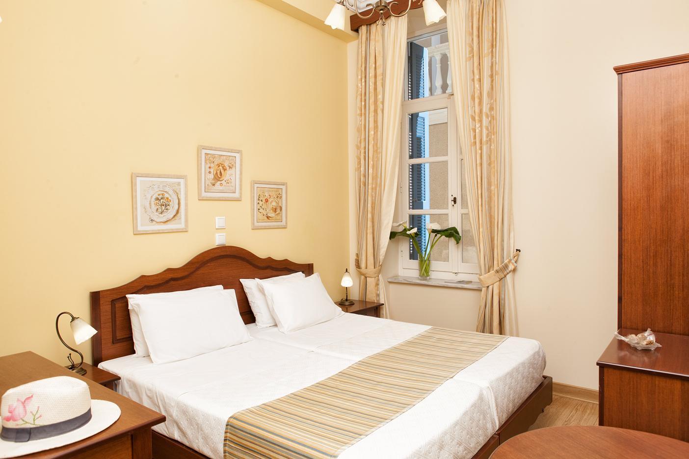 Egli Hotel Ándros Zewnętrze zdjęcie
